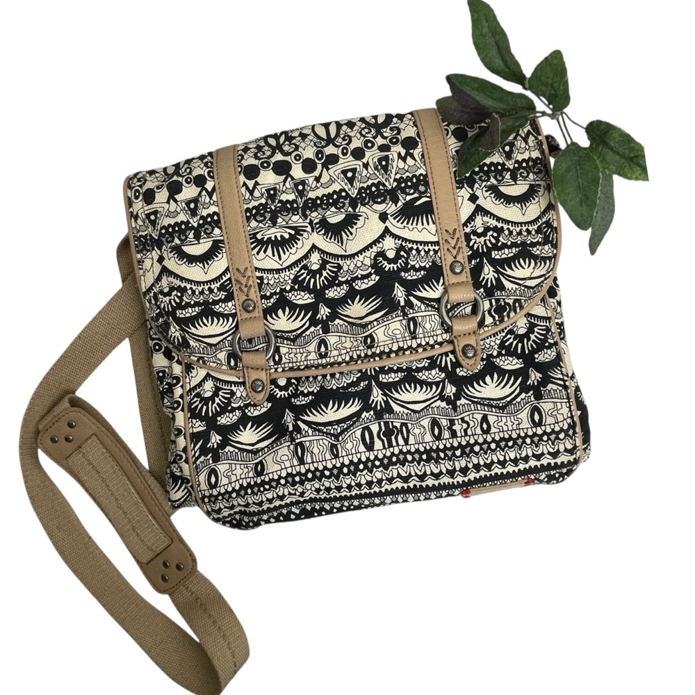 Sakroots Convertible Adjustable Messenger Bag/Backpack Black Tan Artist Circle